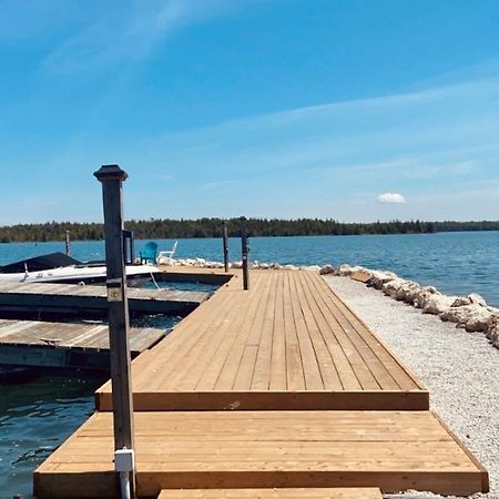 Stokes Bay Tamarac Island Motel מראה חיצוני תמונה