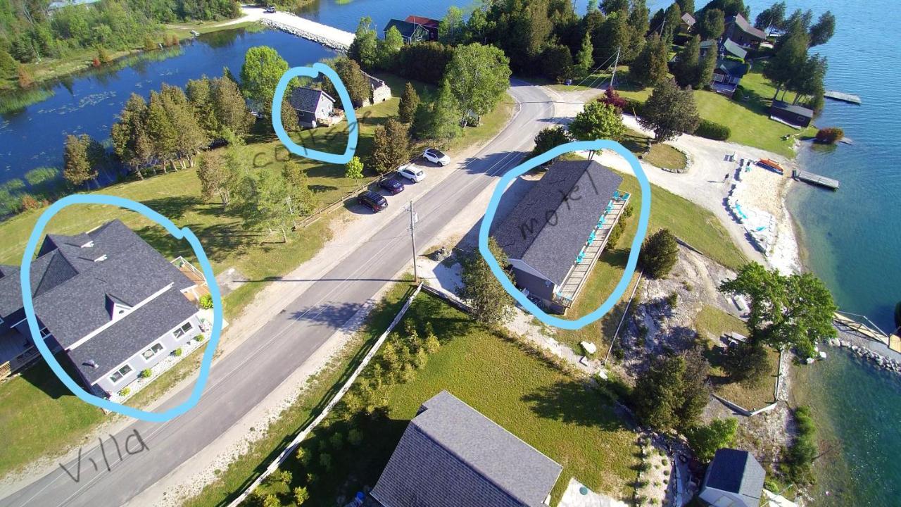Stokes Bay Tamarac Island Motel מראה חיצוני תמונה